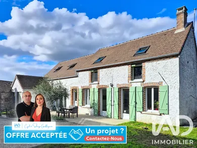Maison à Villeblevin (89340)
