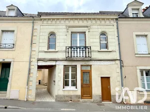 Townhouse in Château-Gontier (53200)