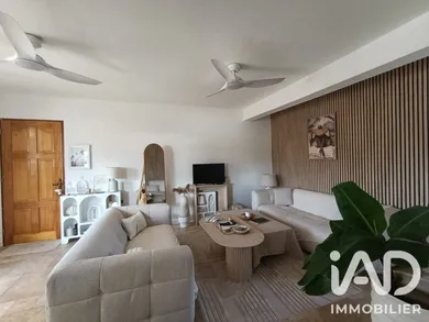 Appartement à Saint-Pierre (97432)