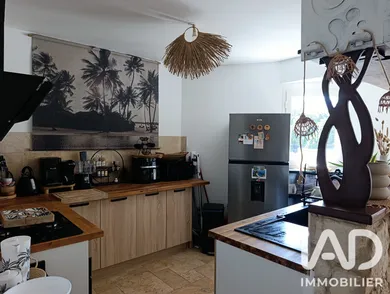 Appartement à Saint-Pierre (97432)
