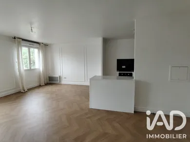 Apartment in Nogent-sur-Oise (60180)