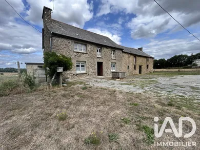 Maison de campagne à Ménéac (56490)