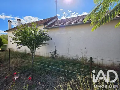 Vente maison à Aurouër (03460) : maison de village 4 pièces 69 m² - 2108125 — 3