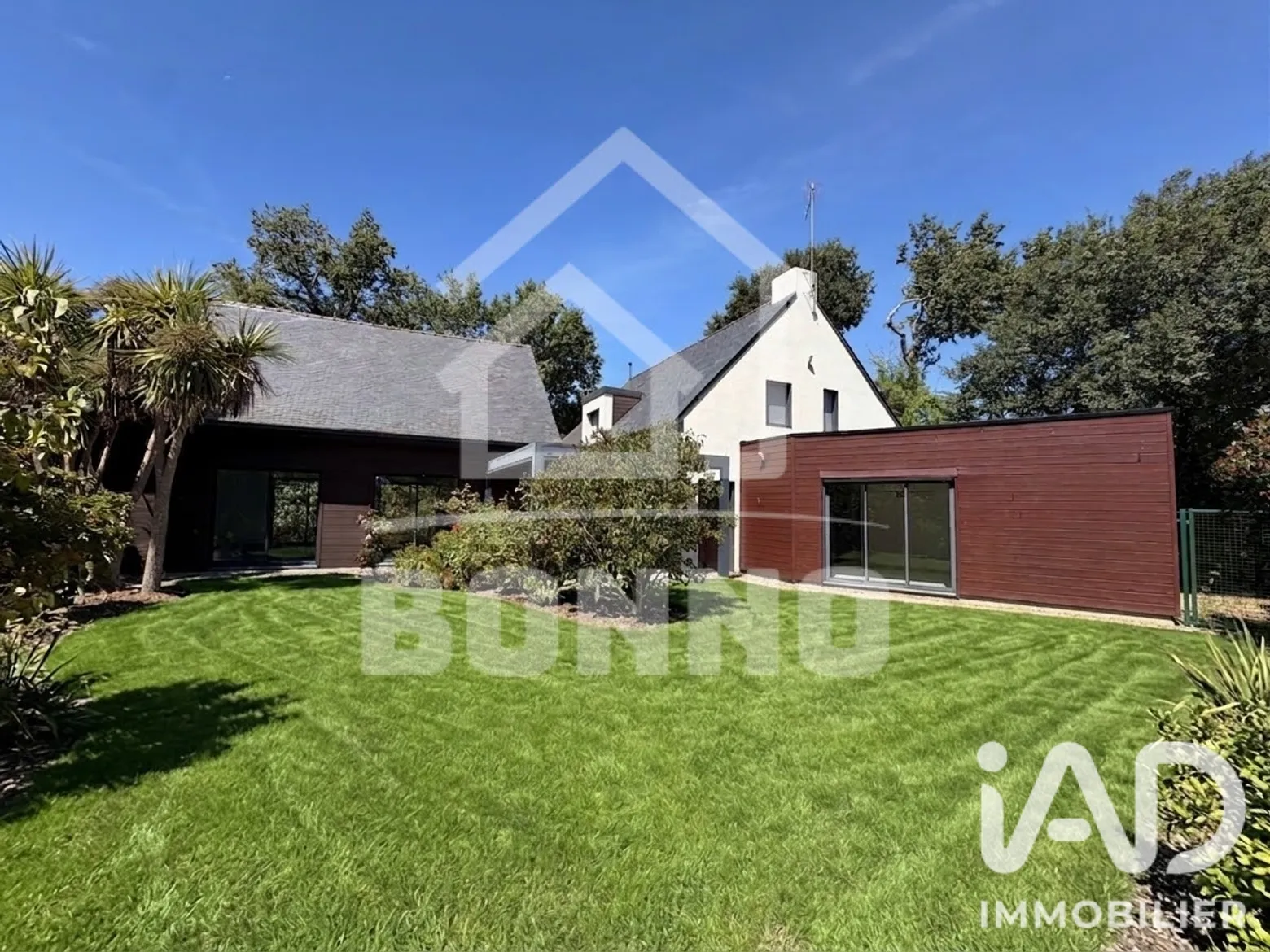 Vente maison à Saint-Lyphard (44410) : maison d'architecte 6 pièces 230 m² - 2107019 — 3