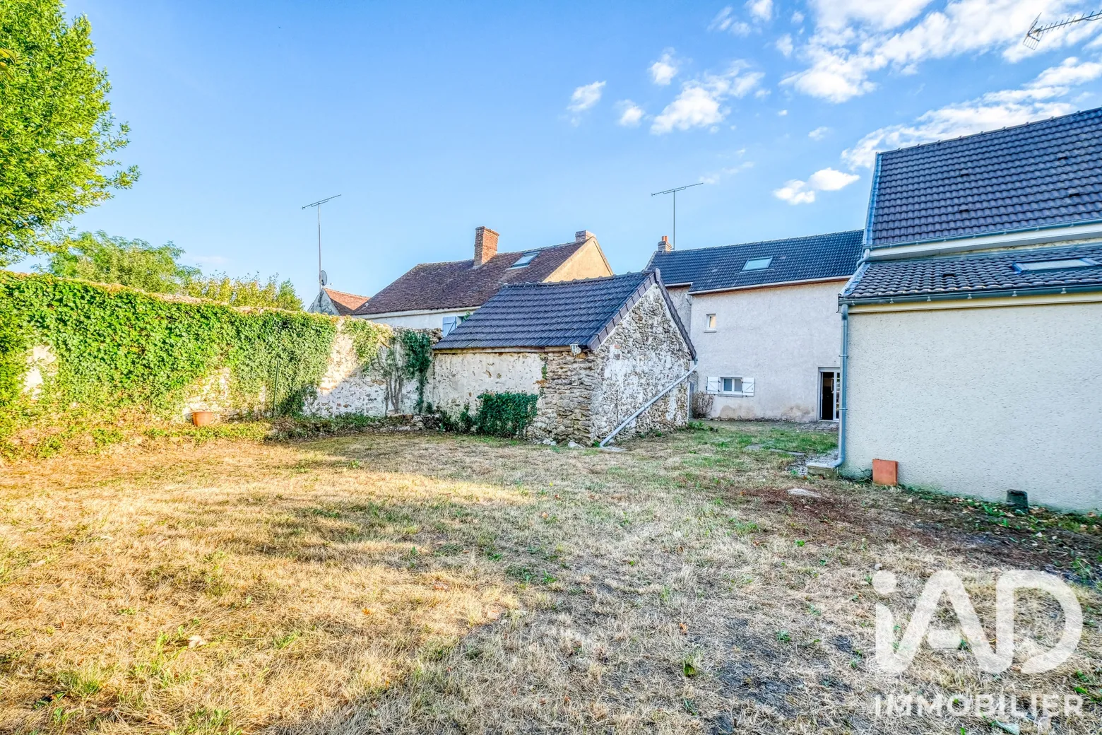 Vente maison à Guérard (77580) : maison 5 pièces 167 m² - 2108614 — 2