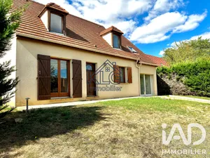 House in Jouy (28300)