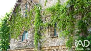 Mansion in Montigny-sur-Loing (77690)