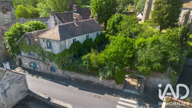 Demeure à Montigny-sur-Loing (77690)