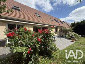 Maison à Champs-sur-Marne (77420)