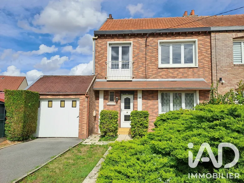 Maison 5 pièces 104 m² · à Grenay · 104 m² · 135 000 €