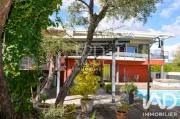 Architectural house in Vence (06140)