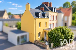 Maison à La Meauffe (50880)