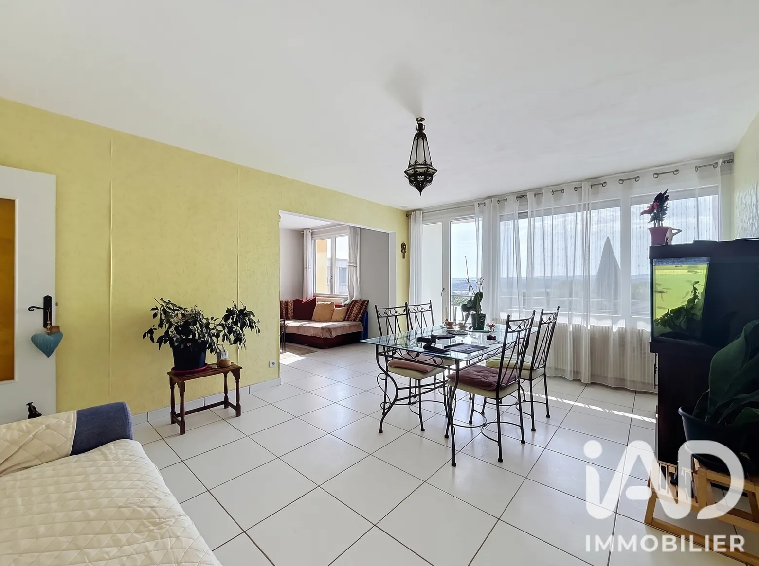 Vente appartement à Irigny (69540) : appartement 3 pièces 80 m² - 2089812 — 2