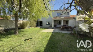 Maison traditionnelle à Esnandes (17137)