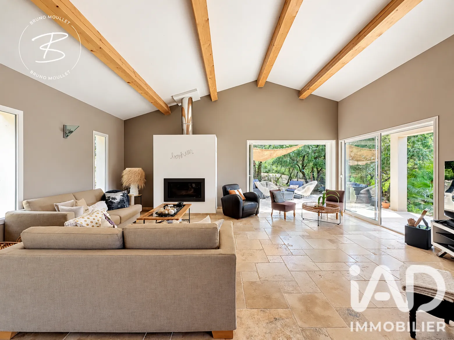 Vente maison à Solliès-Toucas (83210) : maison d'architecte 7 pièces 170 m² - 2038008 — 2