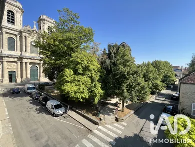Immeuble à Langres (52200)