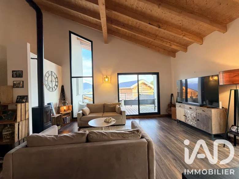 Maison 5 pièces 120 m² · à Font-Romeu-Odeillo-Via · 120 m² · 590 000 €