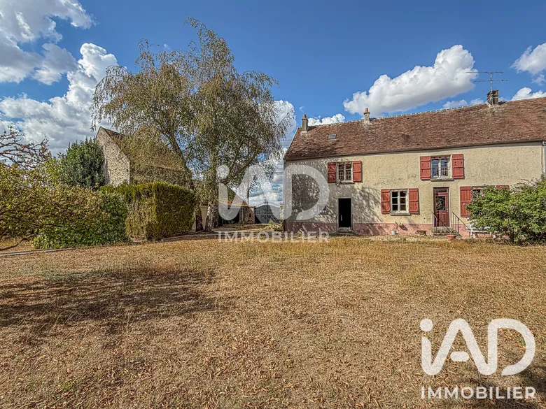 Maison 6 pièces 197 m² · à Touquin · 197 m² · 281 000 €