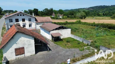 Maison à Lespielle (64350)