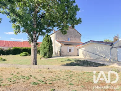 House in Chalindrey (52600)