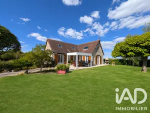 Maison à Villetrun (41100)