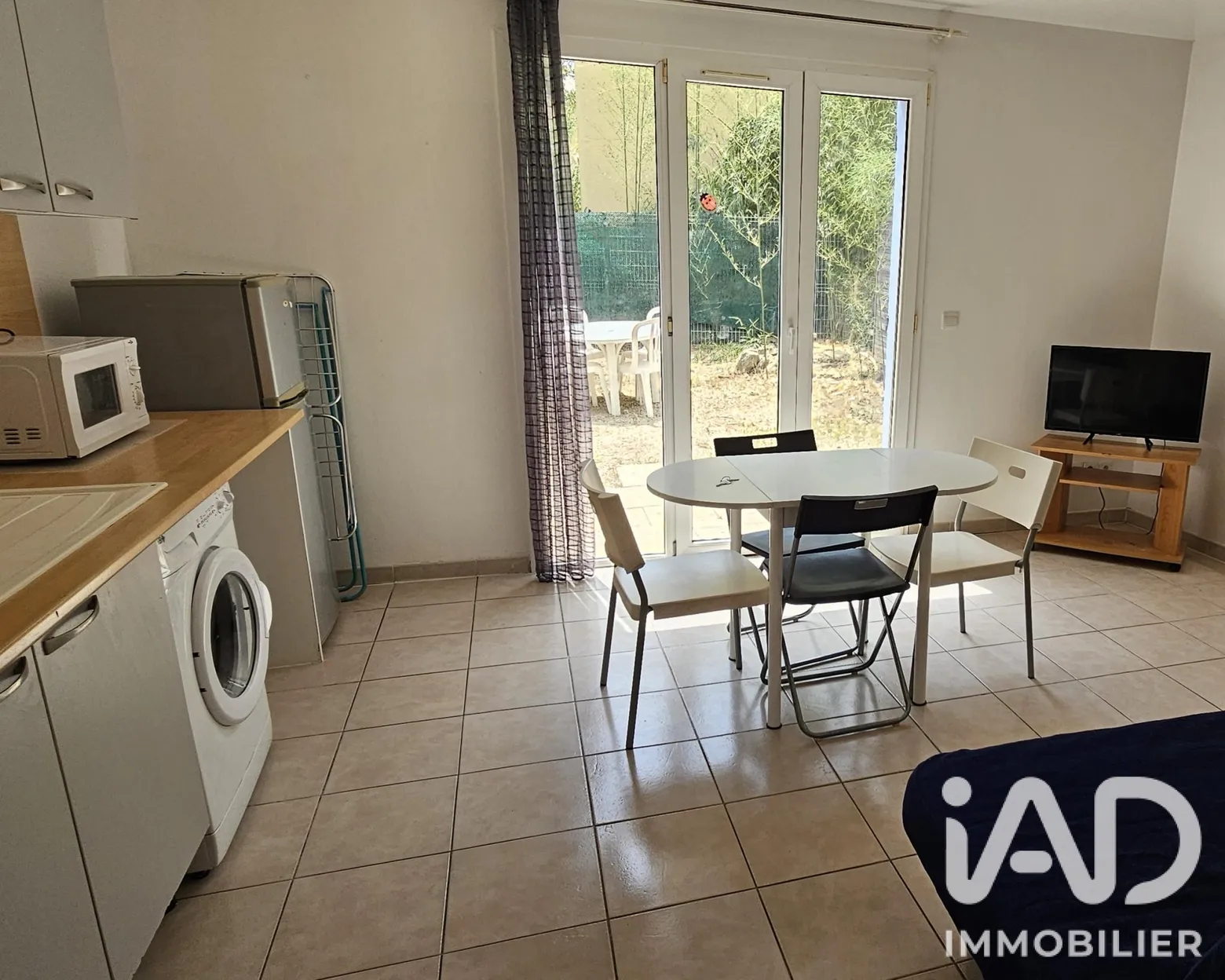 appartement à Rougiers