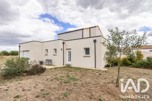 House in Froidfond (85300)