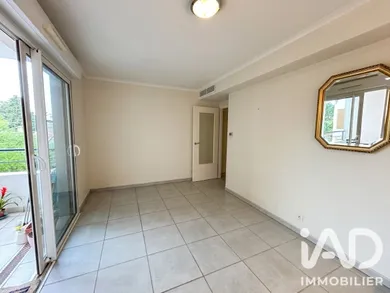 Apartment in Fréjus (83370)