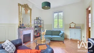 House in Grand-Couronne (76530)