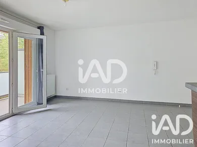 Apartment in Eysines (33320)