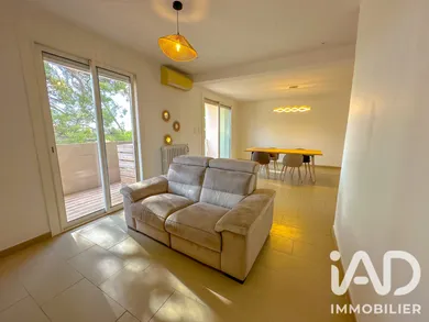 Apartment in Toulon (83200)