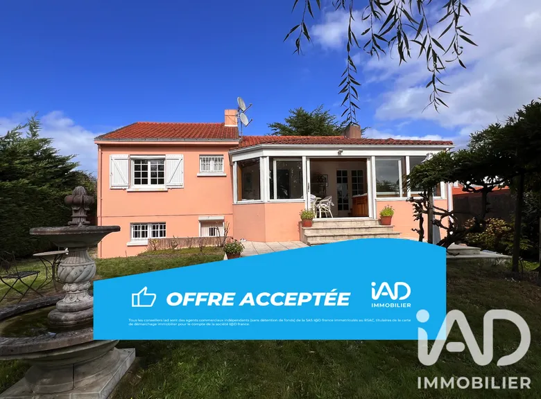 Maison 7 pièces 137 m² · à Rezé · 137 m² · 270 000 €