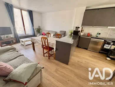 Maison traditionnelle à Sartrouville (78500)