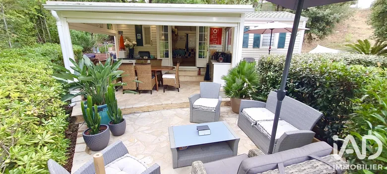 Terrain 252 m² · à Fréjus · 119 000 €
