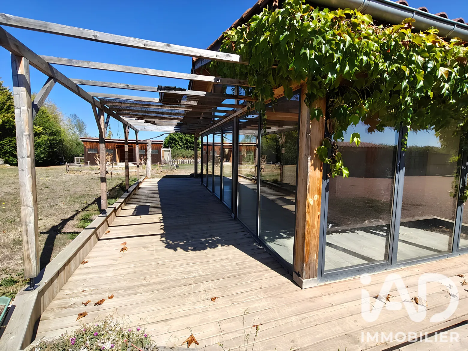 Vente maison à Saint-Germain-Laval (42260) : maison de campagne 7 pièces 191 m² - 2106531 — 3