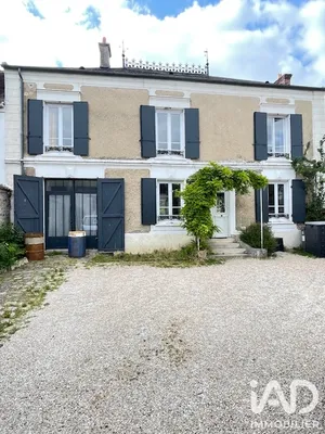 Maison traditionnelle à Cély (77930)