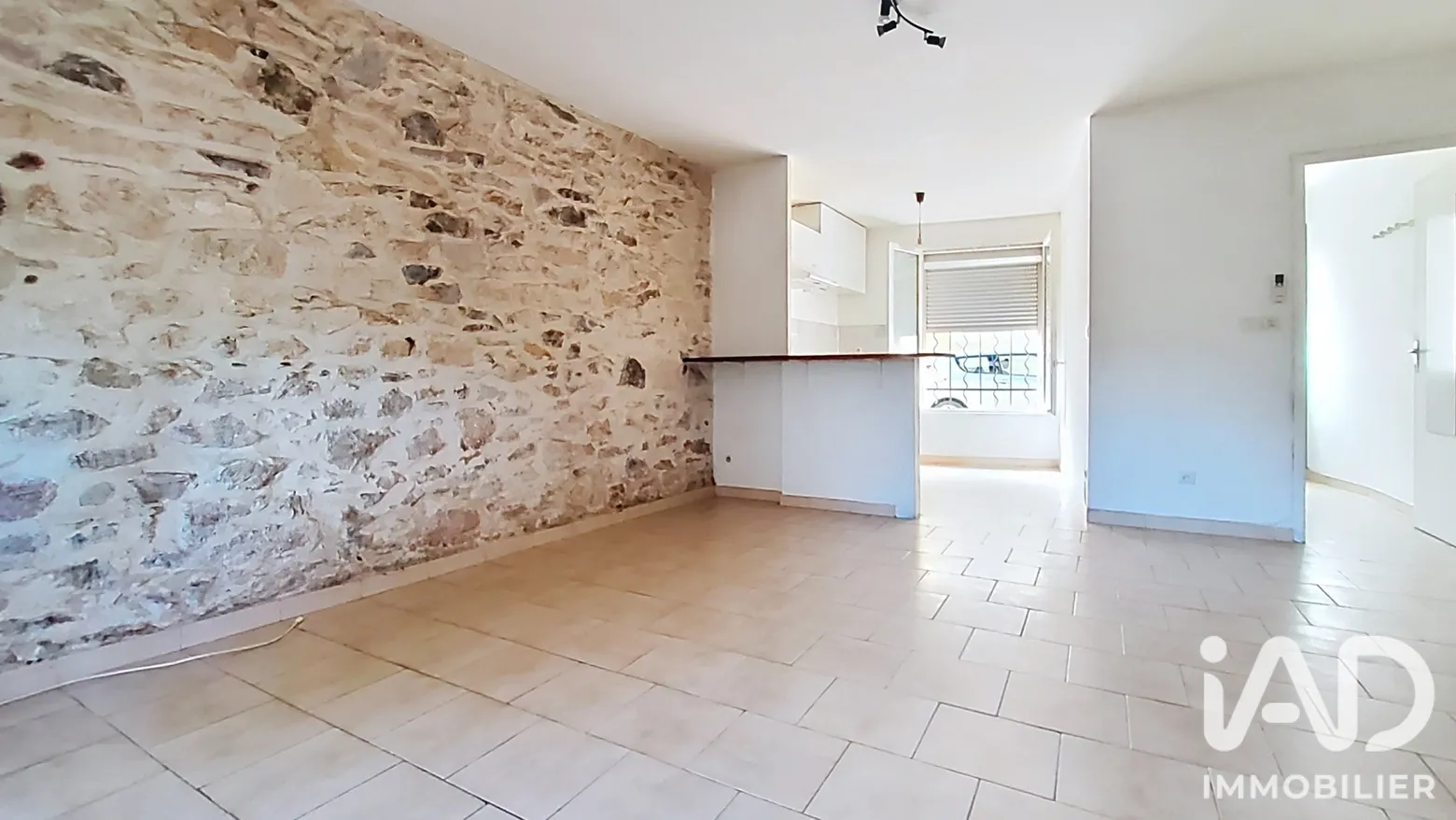 Vente maison à Rodilhan (30230) : maison de village 5 pièces 88 m² - 2106571 — 2