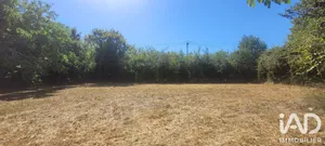 Building plot in Châteauneuf-de-Gadagne (84470)