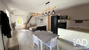 Maison traditionnelle à Saint-Étienne-de-Fontbellon (07200)