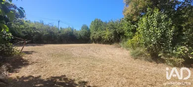 Terrain à bâtir à Châteauneuf-de-Gadagne (84470)