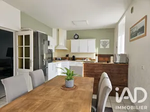 Townhouse in Sennecey-lès-Dijon (21800)