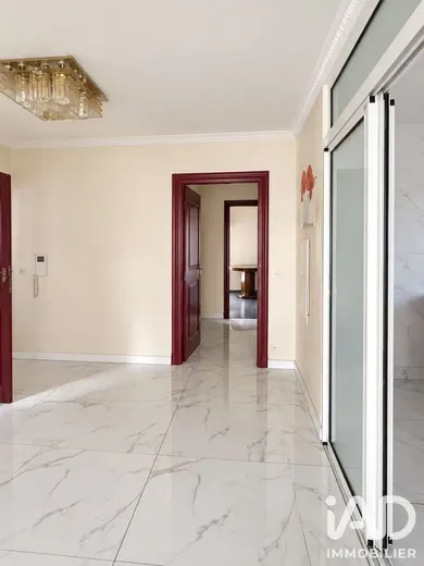 Apartment in Aubervilliers (93300)