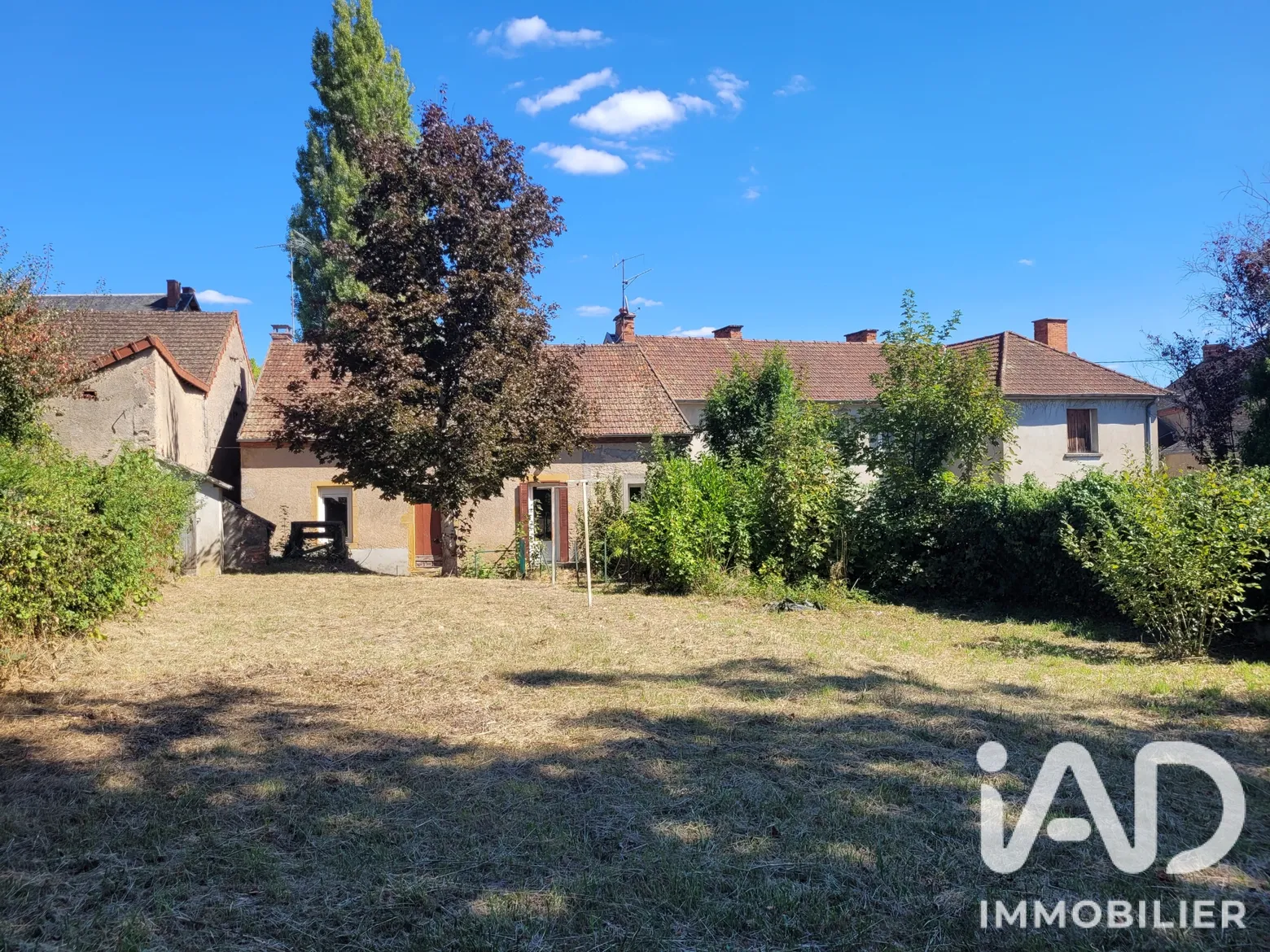Vente maison à Issy-l'Évêque (71760) : maison de village 2 pièces 76 m² - 2105263 — 3