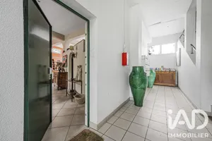 Triplex à Ville-d'Avray (92410)
