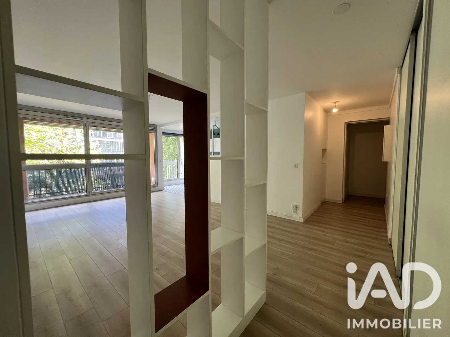 Vente appartement à Puteaux (92800) : appartement 5 pièces 104 m² - 2108214 — 2