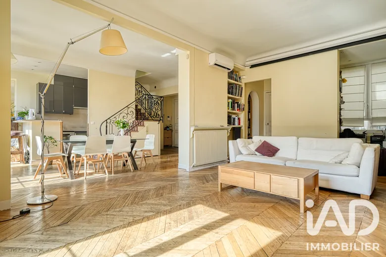 Appartement 7 pièces 144 m² · à Paris · 144 m² · 1 795 000 €