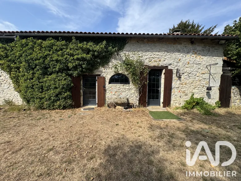 Maison 6 pièces 137 m² · à Lussas-Et-Nontronneau · 137 m² · 289 000 €