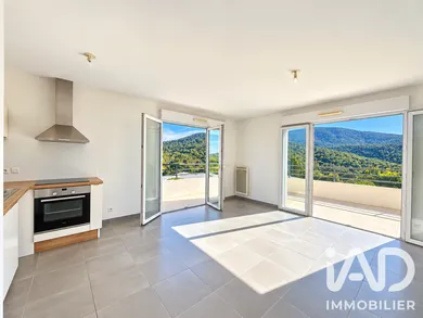 Appartement à Sainte-Maxime (83120)
