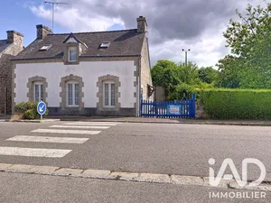 Maison à Langoëlan (56160)