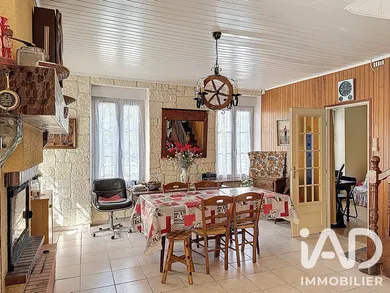 Maison à Langoëlan (56160)